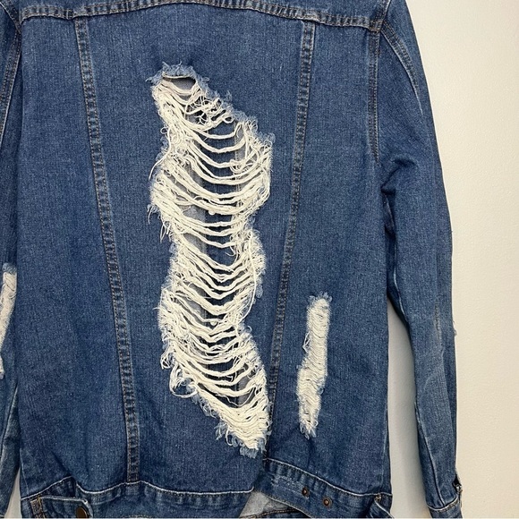 BBJ Women’s Distressed Denim Jean Jacket Size M 100% Cotton Blue Was Long Sleeve - Picture 12 of 15
